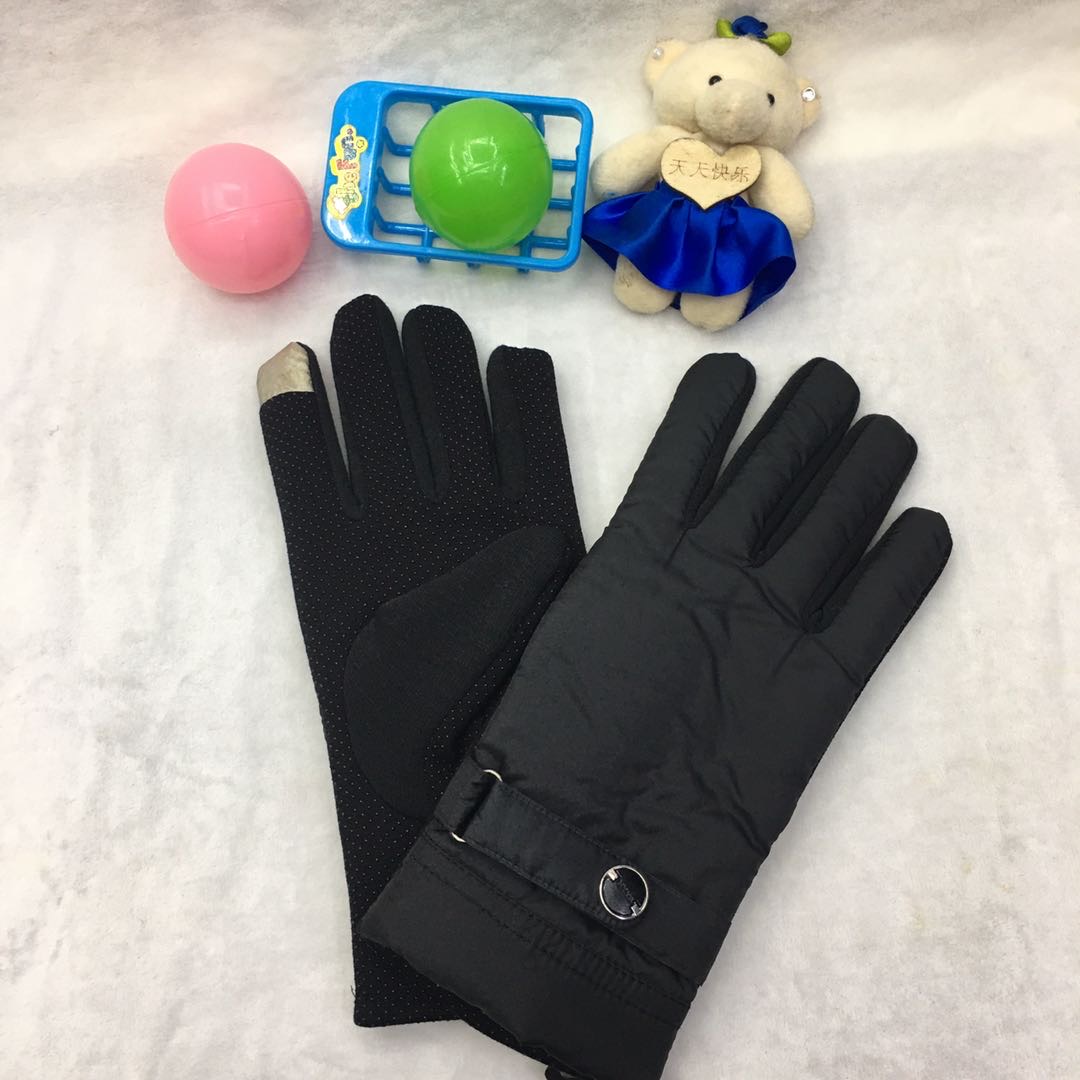 Men's winter thickened waterproof and windproof cotton gloves, women's Korean-style outdoor cycling and skiing gloves details Picture