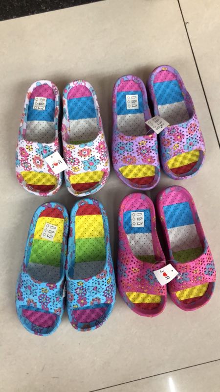 Women's summer flat shoes for outerwear, beach flip-flops, high-heeled beach shoes, anti-slip thick-soled flip-flops for women