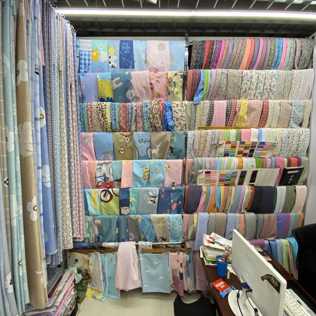 Yiwu Aochuang Textile Industry describe pic - 1