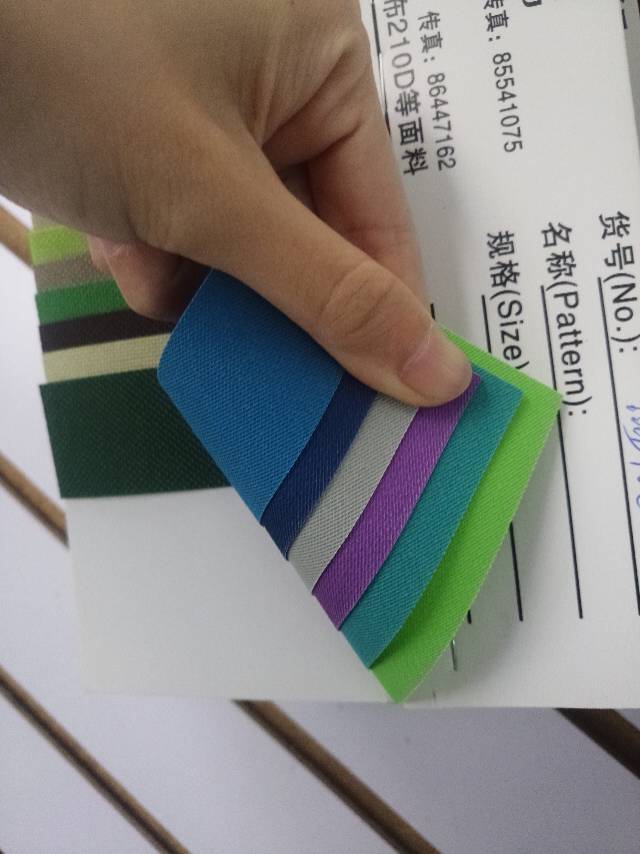 Factory direct sales of hot-selling new PVC leather products with large stock of high, medium and low-end luggage, sofa, shoe materials and fabrics details Picture