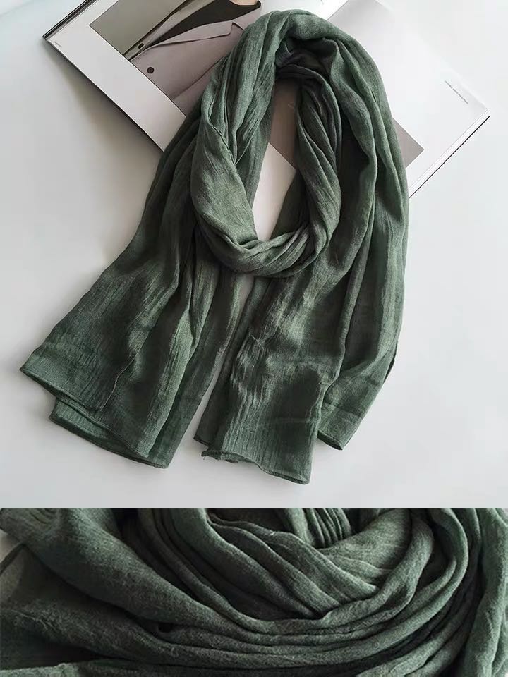 A classic long scarf for women's warm outerwear, a popular autumn and winter shawl Specification image