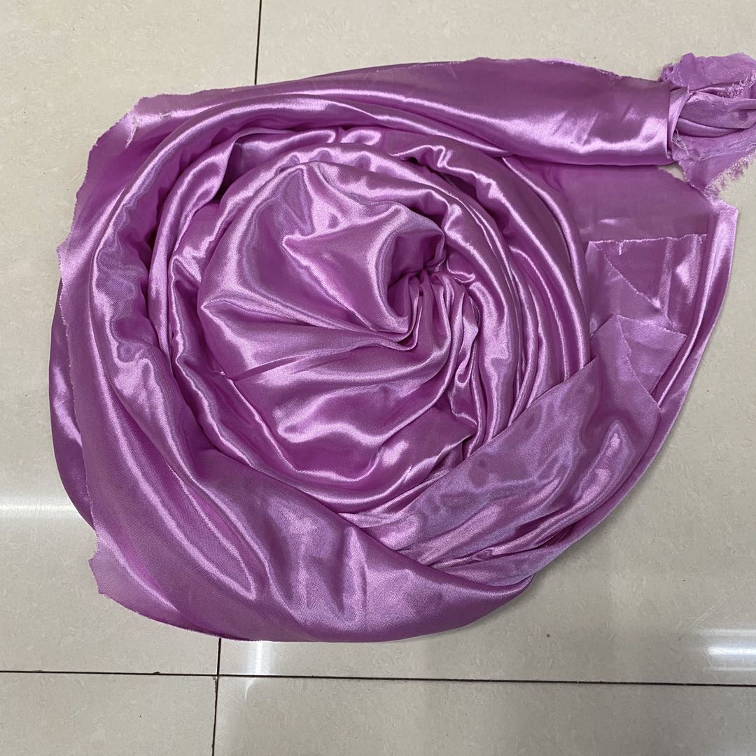 油光布舞台服面料 涤纶有光莱卡泳衣布现货 四面弹拉架 弹力内衣面