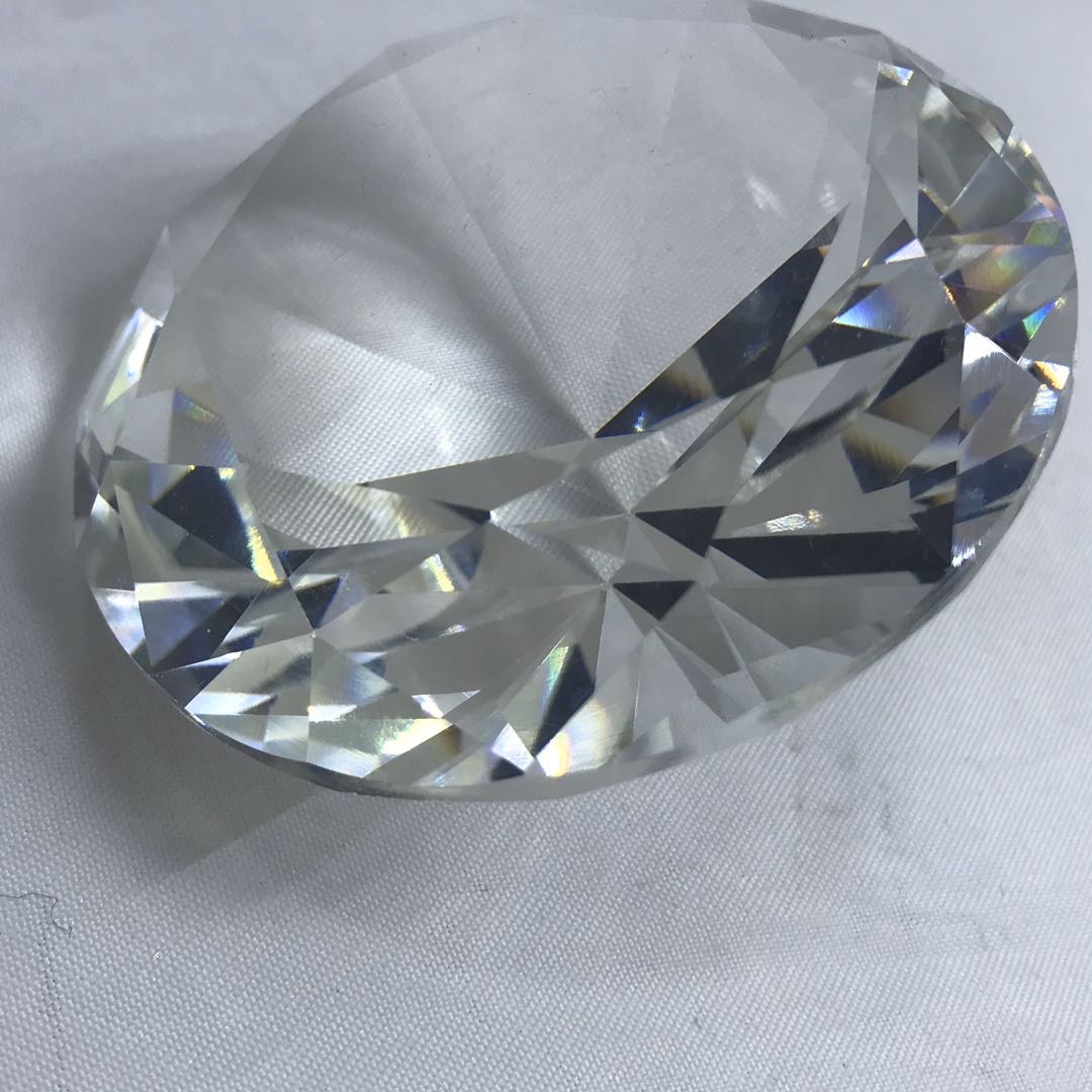 Artificial transparent brick and stone creative crystal handicraft articles Specification drawing