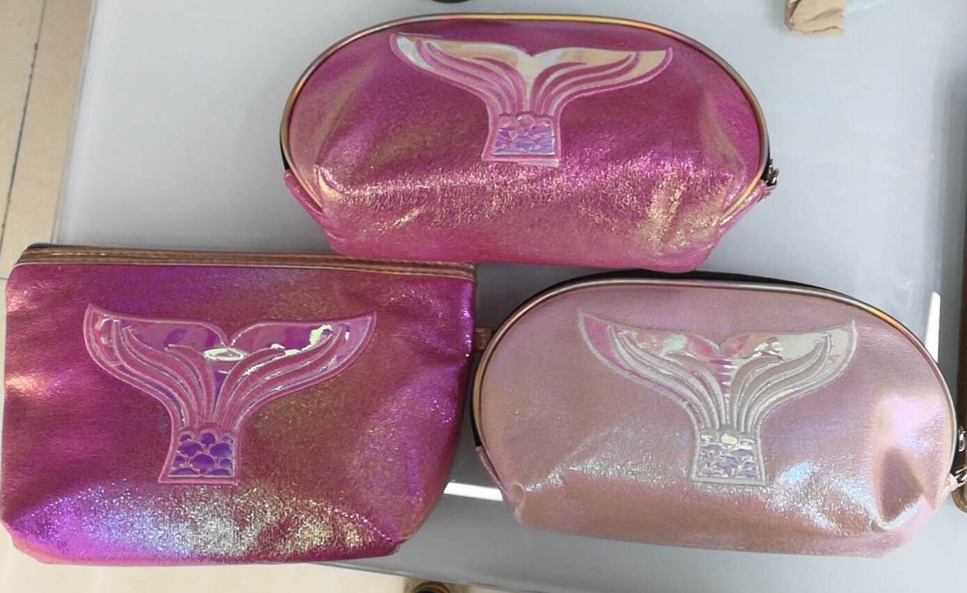 Cute Girl Laser Makeup Bag Creative Embroidery Fashion Large Capacity Storage Bag Travel Storage Bag Toiletry Bag