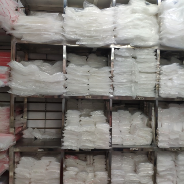 Yiwu Junpin Plastic Packaging Factory describe pic - 2