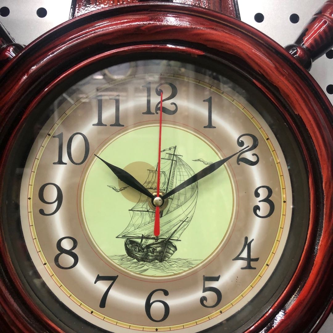 钟表挂钟客厅美式双面挂钟创意欧式金属静音实木艺术装饰钟表时尚产品图