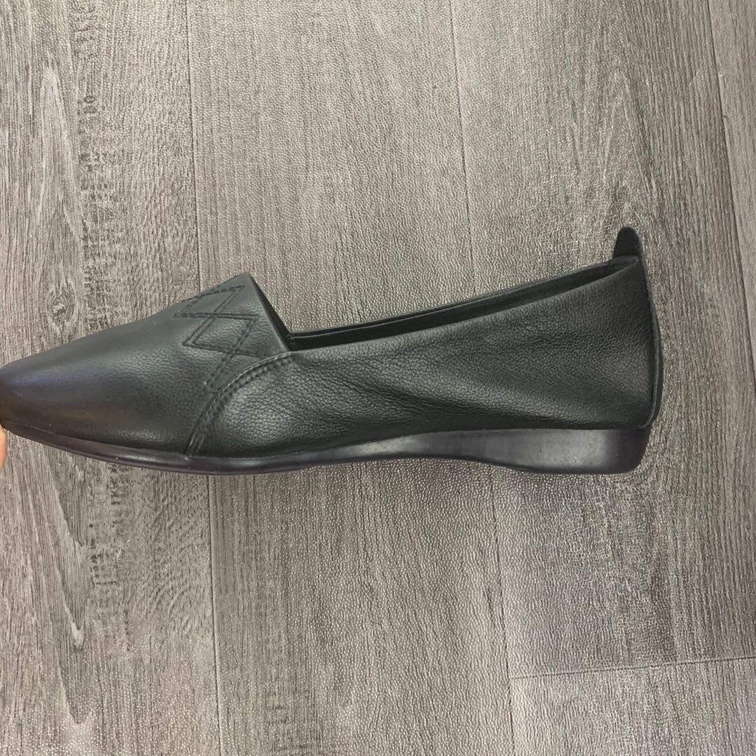 Mom shoes, single shoes for women, new autumn style, flat, comfortable, flat-heeled, soft-soled genuine leather shoes for middle-aged and elderly women Specification image