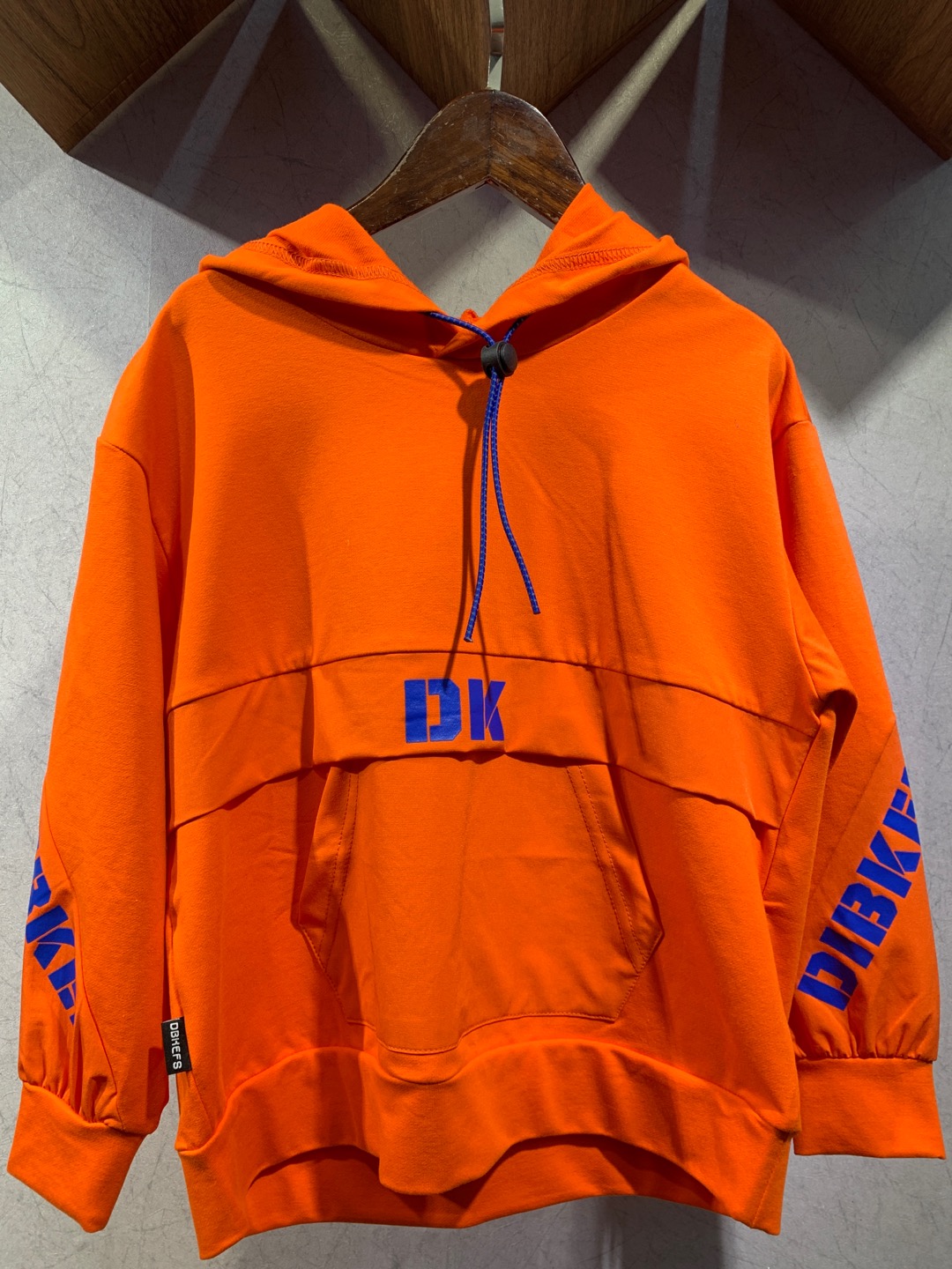 Spring 2022 new Boys' hoodie, children's top, Big Kids with hats, letter Spring and Autumn Korean version