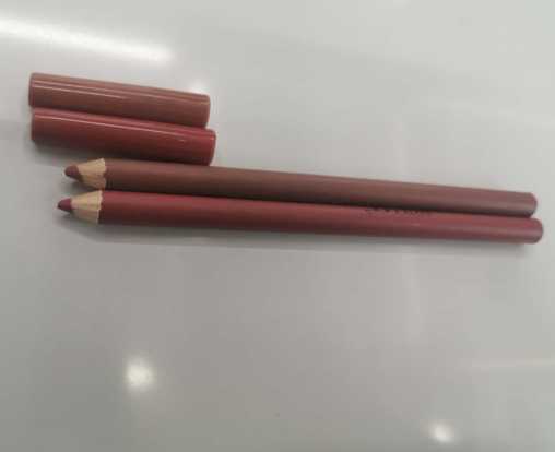 唇线笔/口红/化妆品细节图