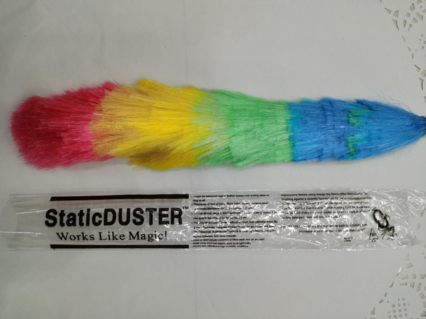Electrostatic Retractable Car Dust Remover Colored Feather Duster details Picture