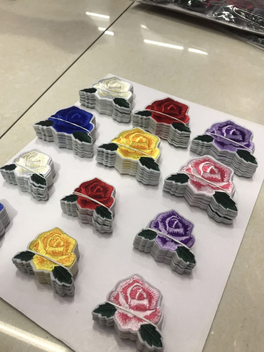 Size Computer Embroidery Cloth Pasted Six Color Rose Clothing Accessories Environmental Quality details Picture