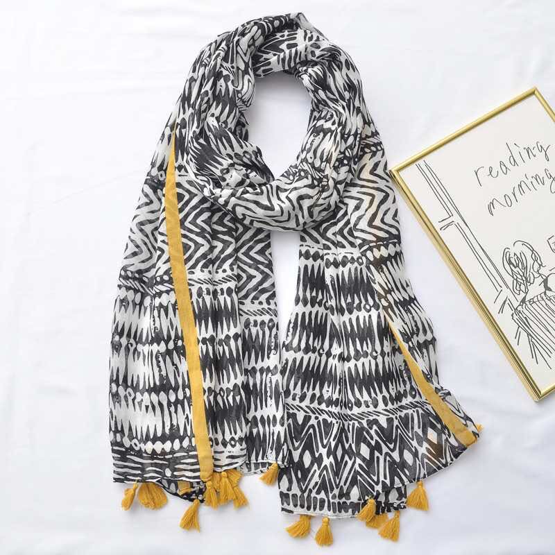 Women's Fashion Trend With All Kinds Of Explosive Instagram Style Scarf Specification drawing