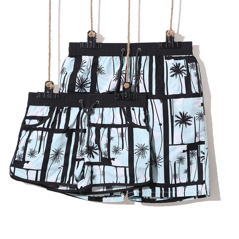 The color of the coconut tree couple beach pants can be customized
