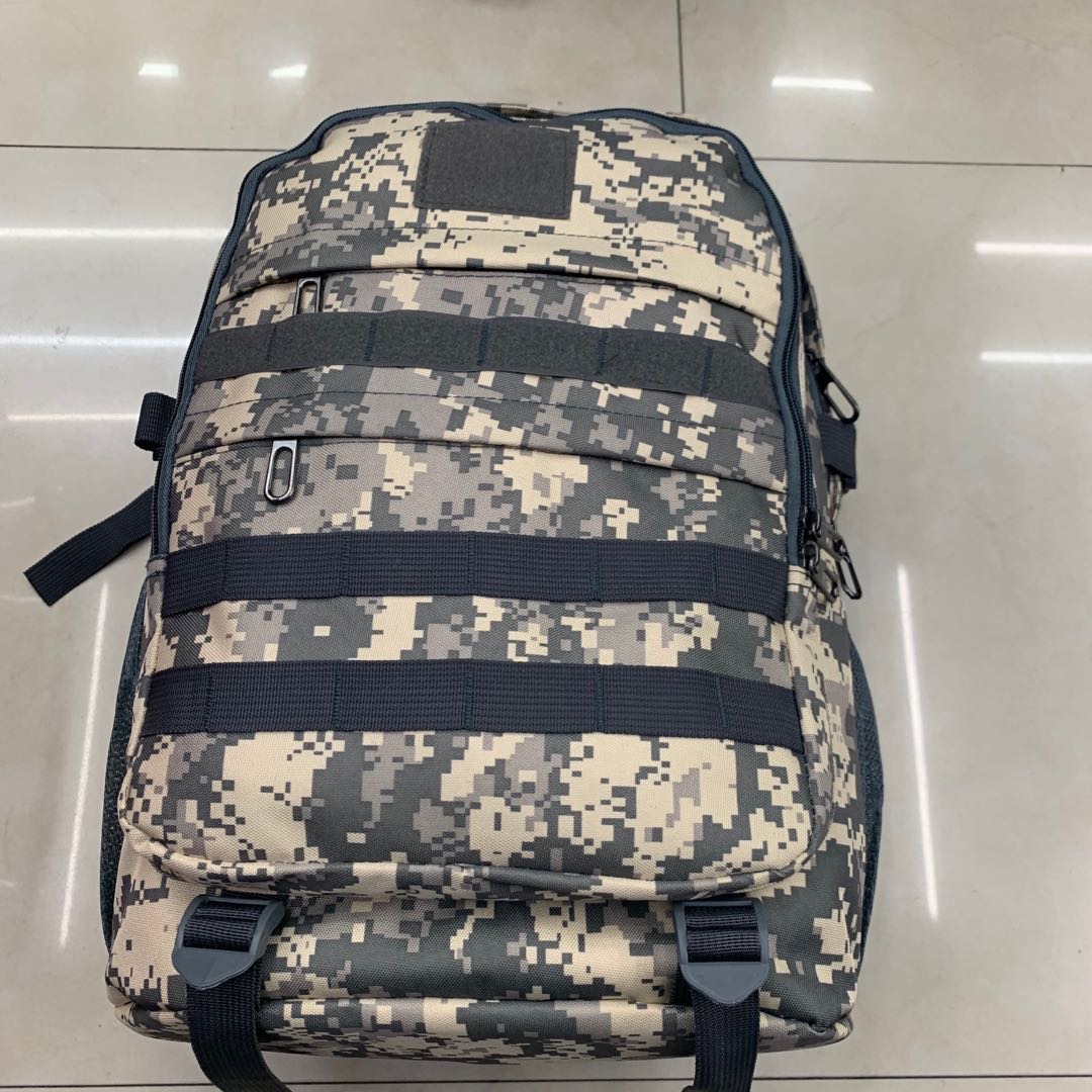 运动背包实用双肩包运动包旅行包
