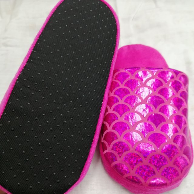 Bright Color Fish Scale Waterproof Autumn And Winter Warm Plush Home Cotton Slippers Specification drawing