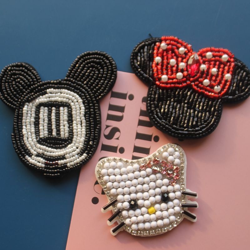 Cartoon pattern jewelry accessories, clothing jewelry accessories, DIY handmade jewelry details Picture