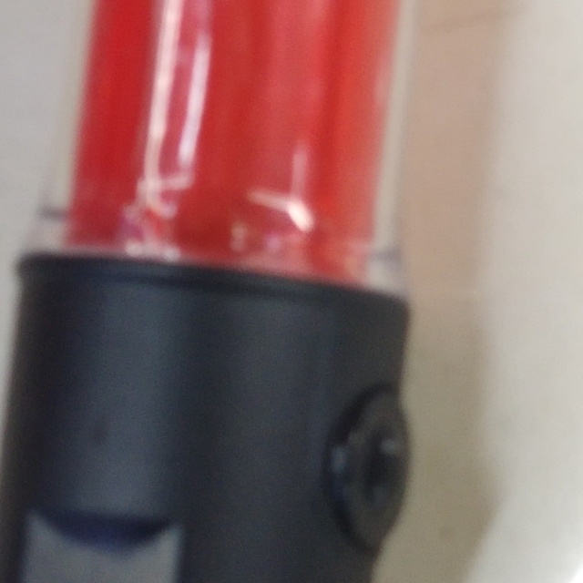 26厘米红绿充电式交通指挥棒LED超亮消防荧光棒细节图