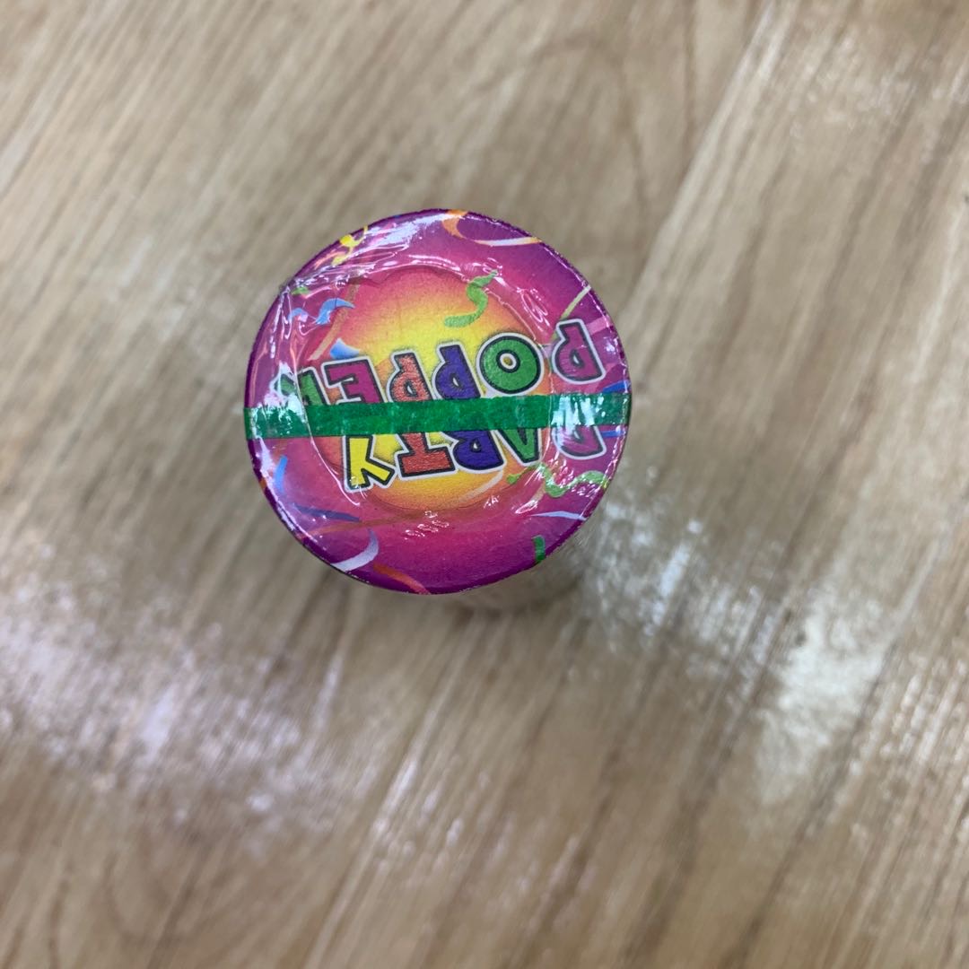 Wedding props, festival supplies, fireworks and firecrackers, red romance, happy events details Picture