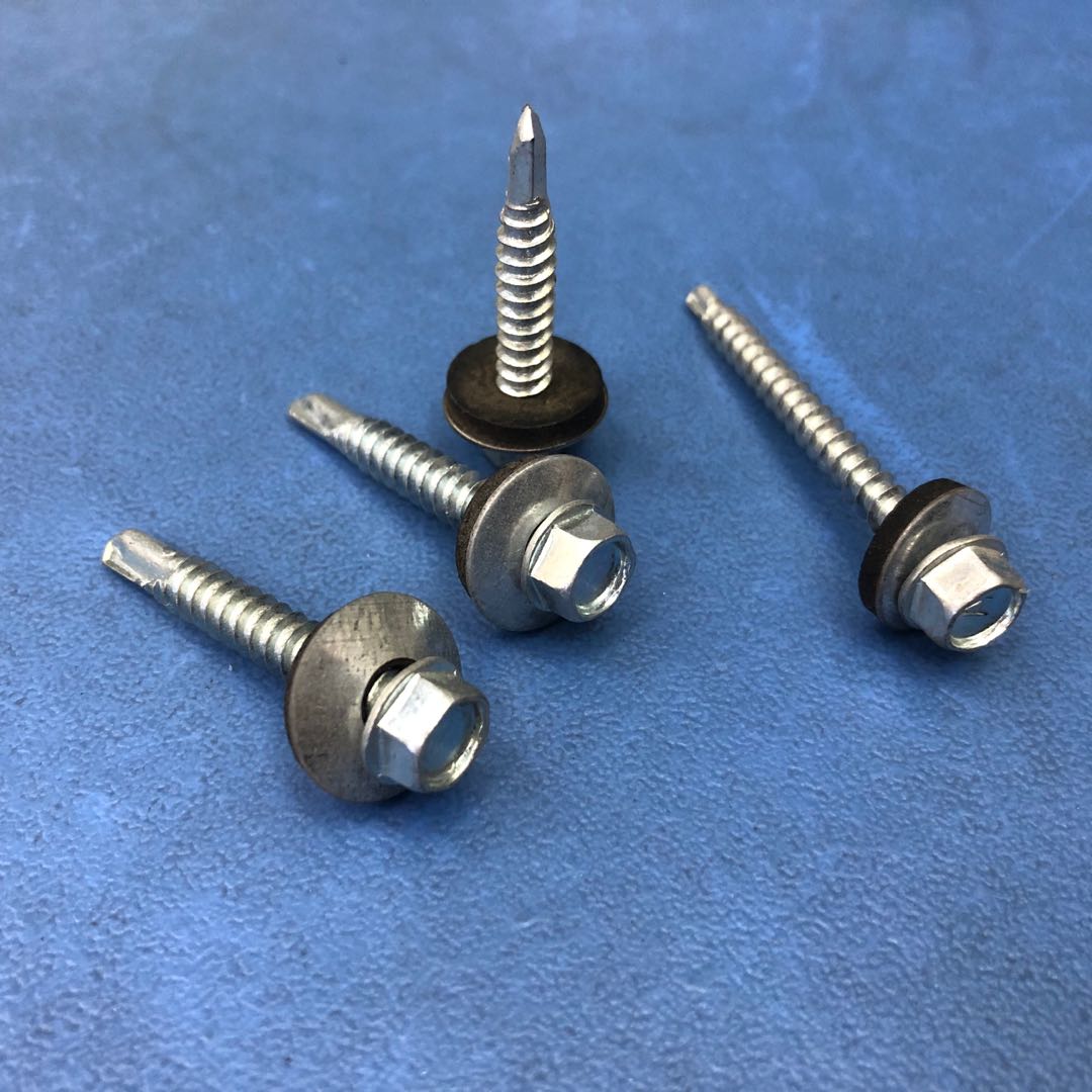 Factory wholesale cross head drill tail screws, self-drilling and self-tapping screws, material 304 series in stock