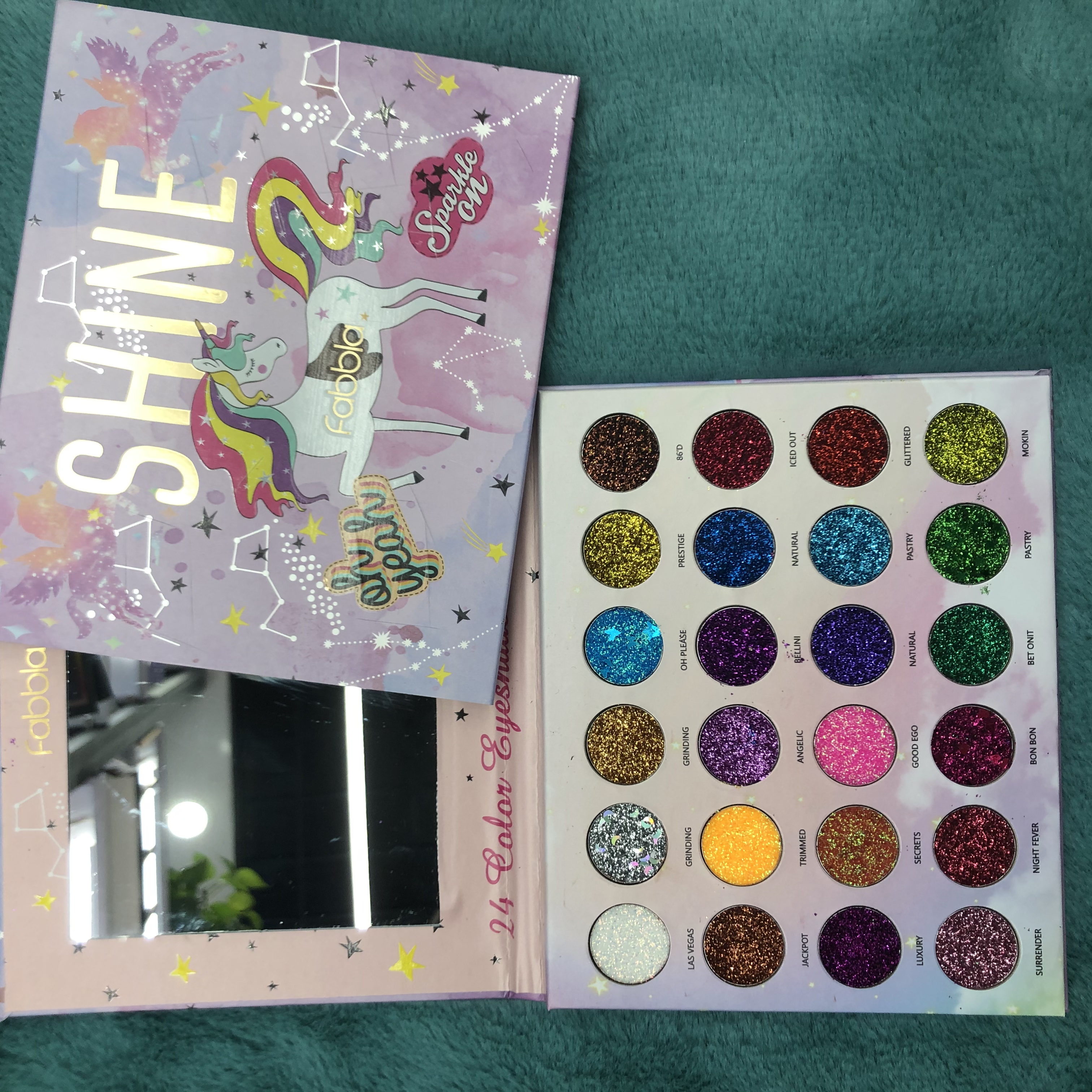 Es3023 Glitter Eyeshadow Multicolor Eyeshadow Tray Eyeshadow Box Makeup Wholesale Specification drawing