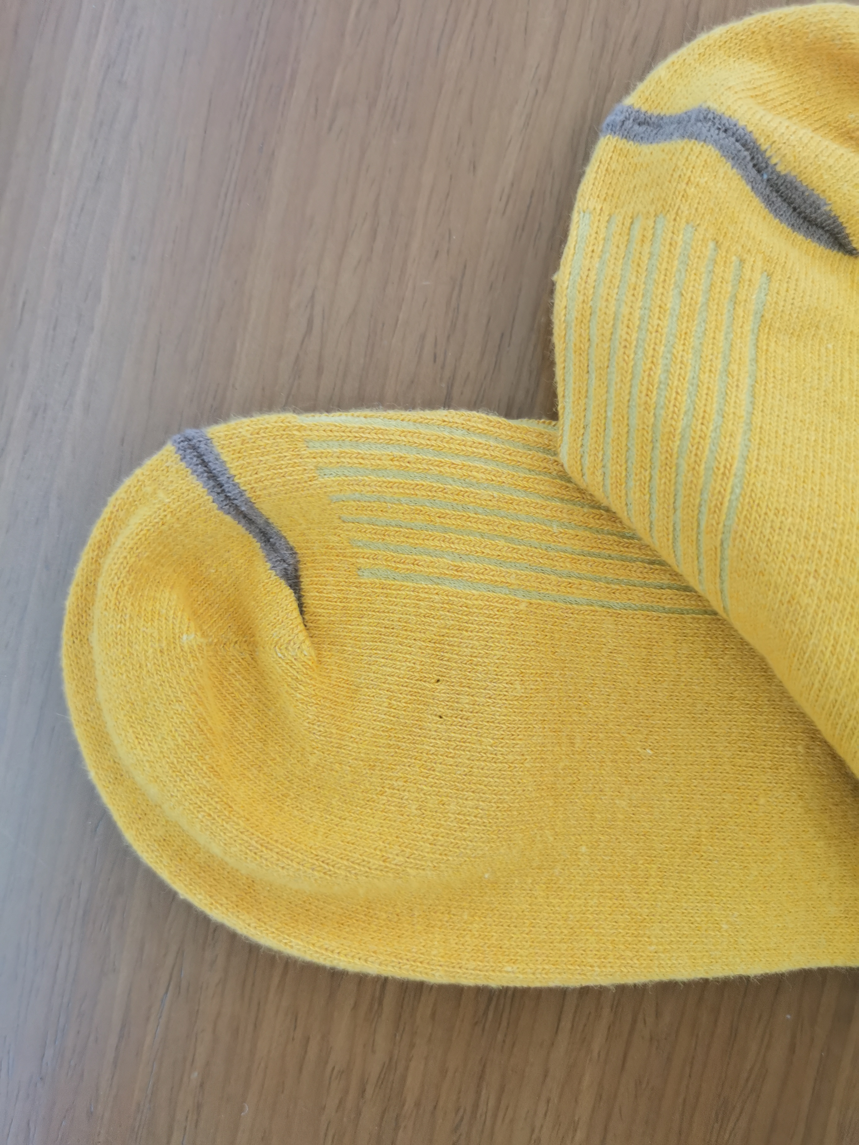 厂家直销纯黄色女士舒适时尚女船袜浅口隐形袜细节图