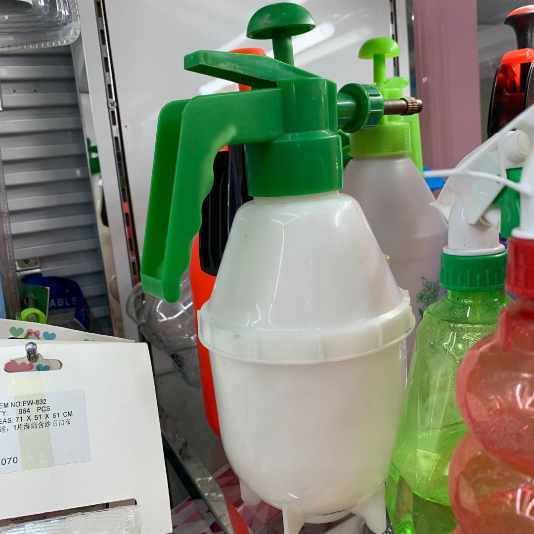 绿色洒水壶喷水壶家用