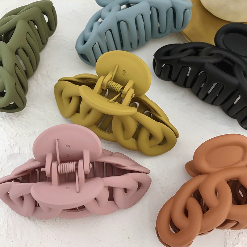 Practical, sweet, matte, and colorful twisted hair clips for makeup, bathing, hair, and hair clips, versatile large clips, Korean hair accessories for women