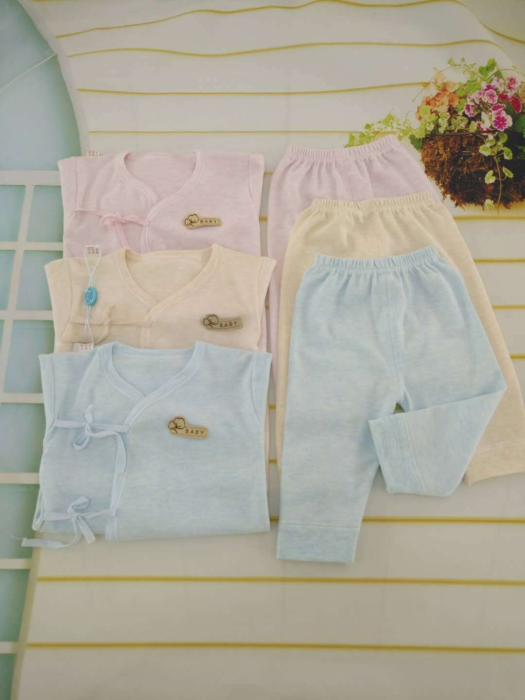 新生婴幼儿春秋新款夹棉薄棉保暖内衣套装宝宝冬装棉衣童装两件套产品图