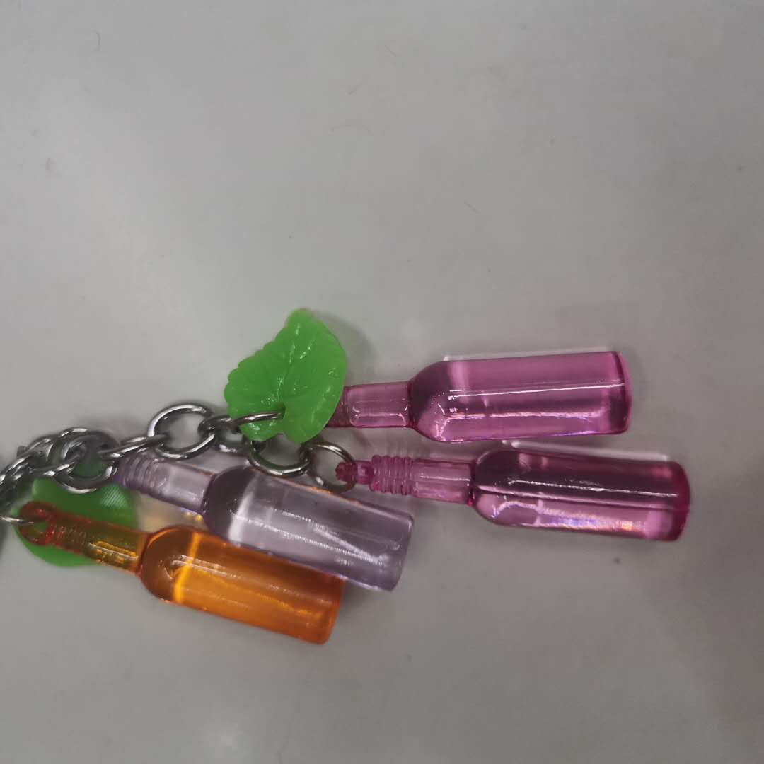 酒瓶四色钥匙扣圈链挂件配饰小礼品