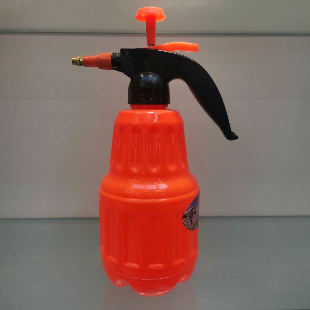 Two-purpose plastic hand-pressed water bottle full figure