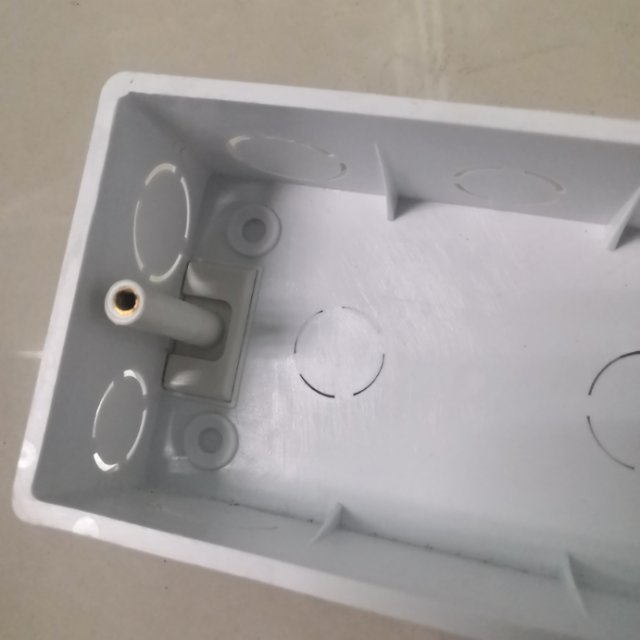 46型明盒底盒开关插座面板墙壁布线盒下线盒阻燃接线盒明装底盒产品图