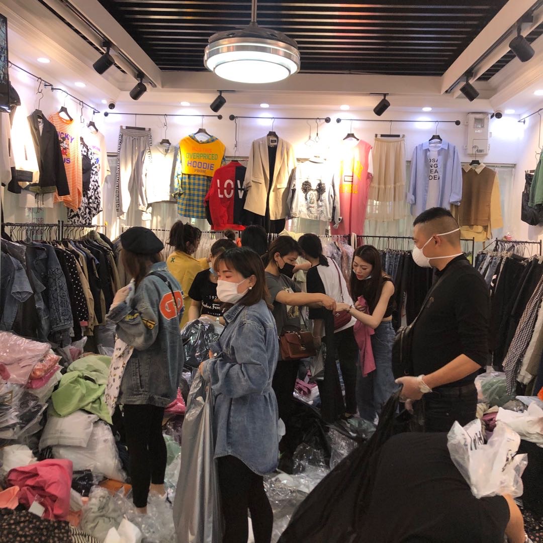 Liangyi Pavilion Clothing describe pic - 2