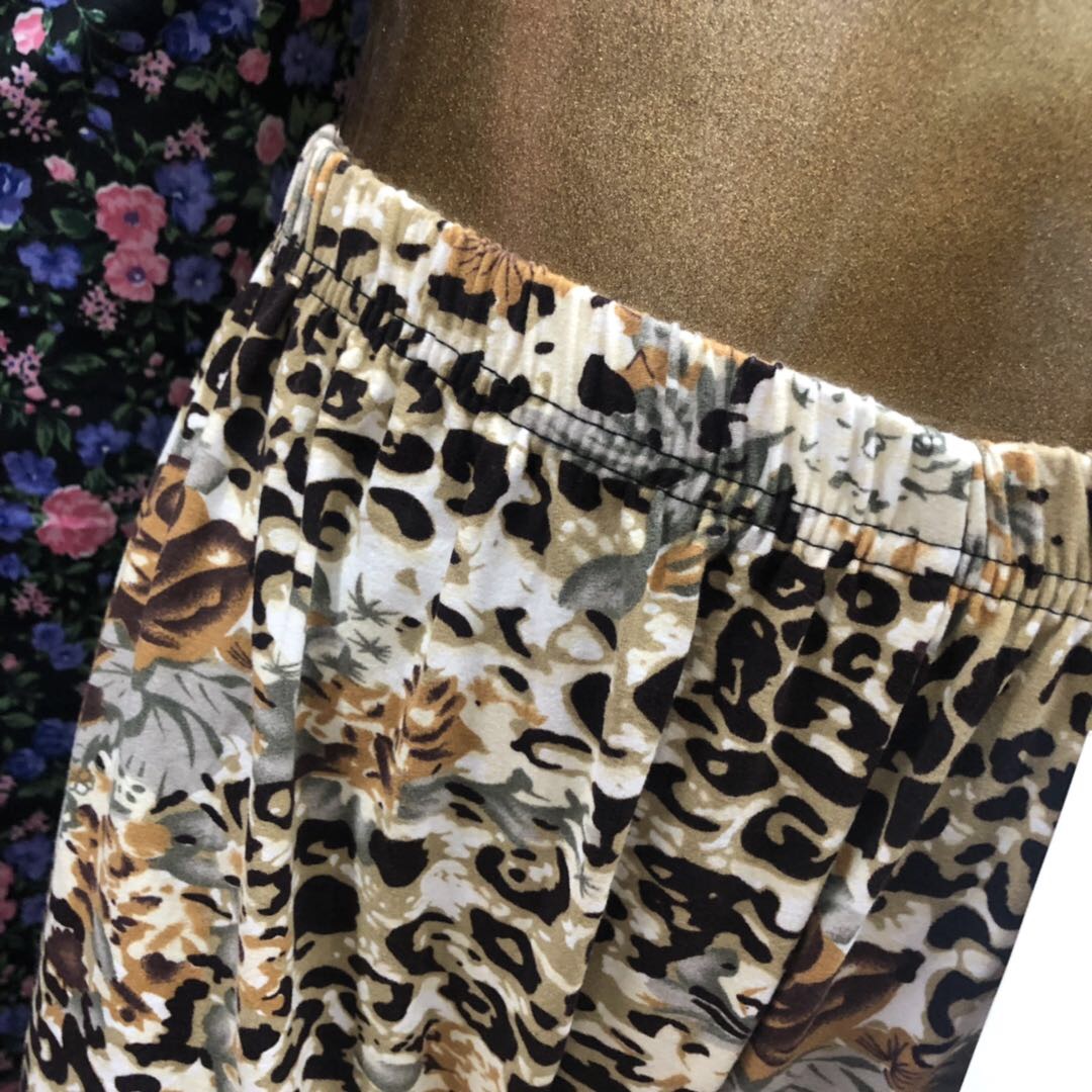 Famous Style Women's Pants Leopard Print Summer Casual Loose Chiffon Haren Pants Women's Pants Printed Beach Pants details Picture