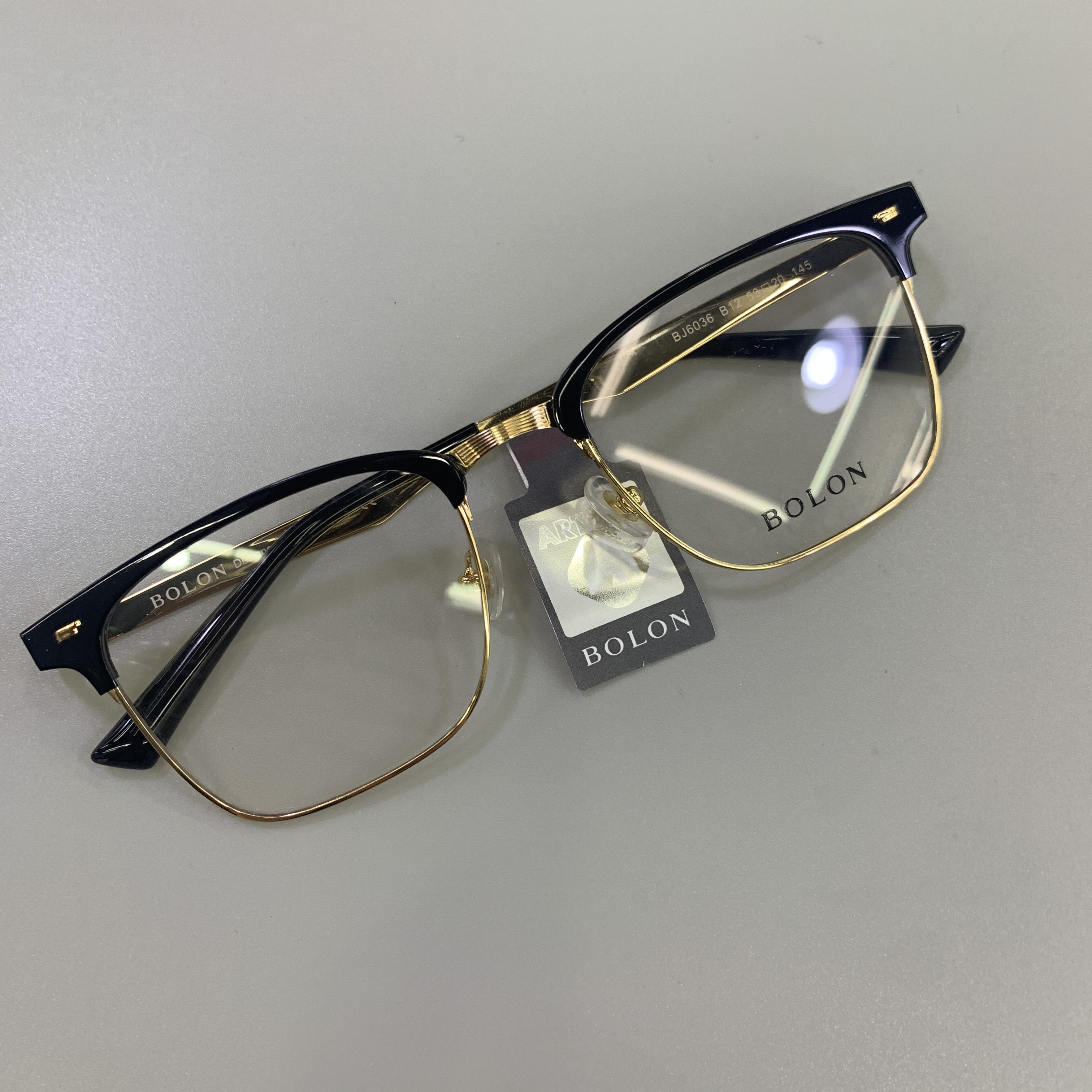 BOLON Tyrannosaurus square Frame trendy optical glasses for men and women, anti-blue light myopia glasses frame, eye protection frame, myopia glasses frame for women