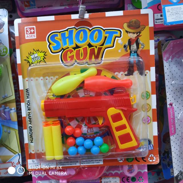 地摊神器学生医具玩具新款西版乒乓保龄球枪女孩最爱toys玩具卡游热卖