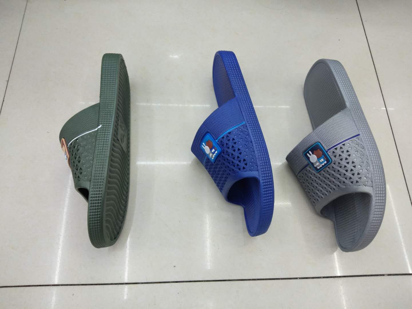 Summer indoor bathroom anti-slip, home bathing anti-odor, couple cooling slippers details Picture