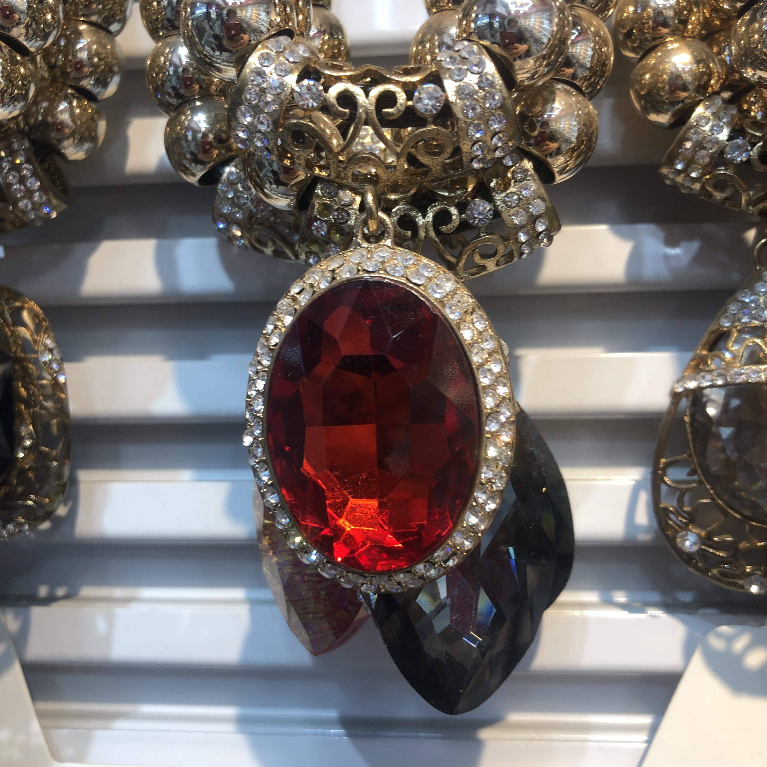 Water diamond necklace, women's retro sweater chain, ethnic style, versatile and personalized, long style, simple and elegant for autumn and winter details Picture