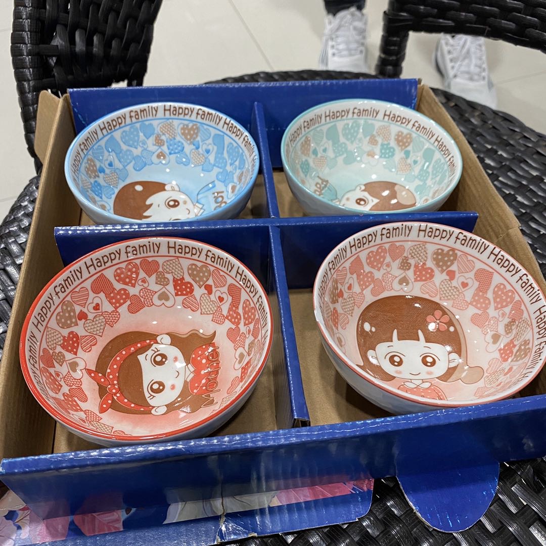 陶瓷餐具人物图案产品图