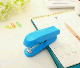 炫彩订书机 八昌订书机 元昌订书机产品图