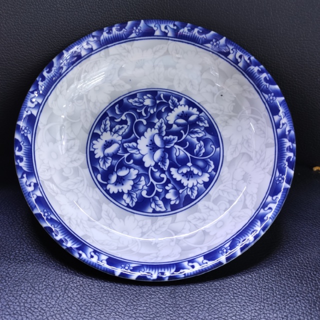 7-inch blue and white porcelain plates are available in multiple styles. The price is negotiable. There are 72 pieces per piece, with a minimum order of 10 pieces