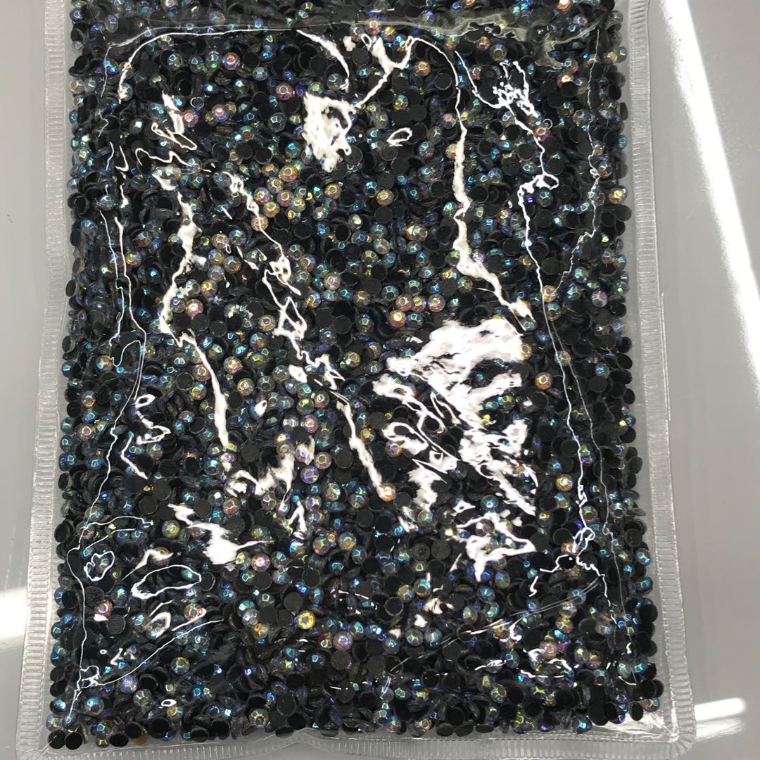 ss16  4mm 白色ab彩，压型钻，带蓝光的广州ab,厂家直销，质量稳定，交期可靠，一天产量可达2吨