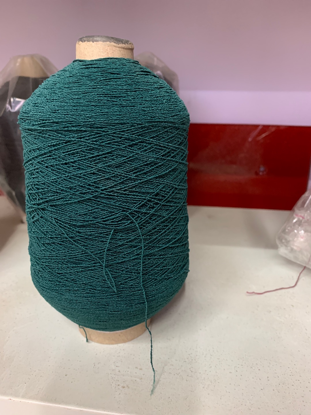 Extremely fine elastic thread ultra-fine spandex sewing machine bottom line elastic rubber dark green Extremely fine elastic thread ultra-fine spandex sewing machine bottom line elastic rubber dark green