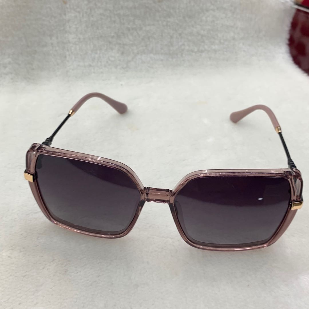 Pink and purple polarized fashionable large-face glasses, round face sunglasses, Korean style trend details Picture