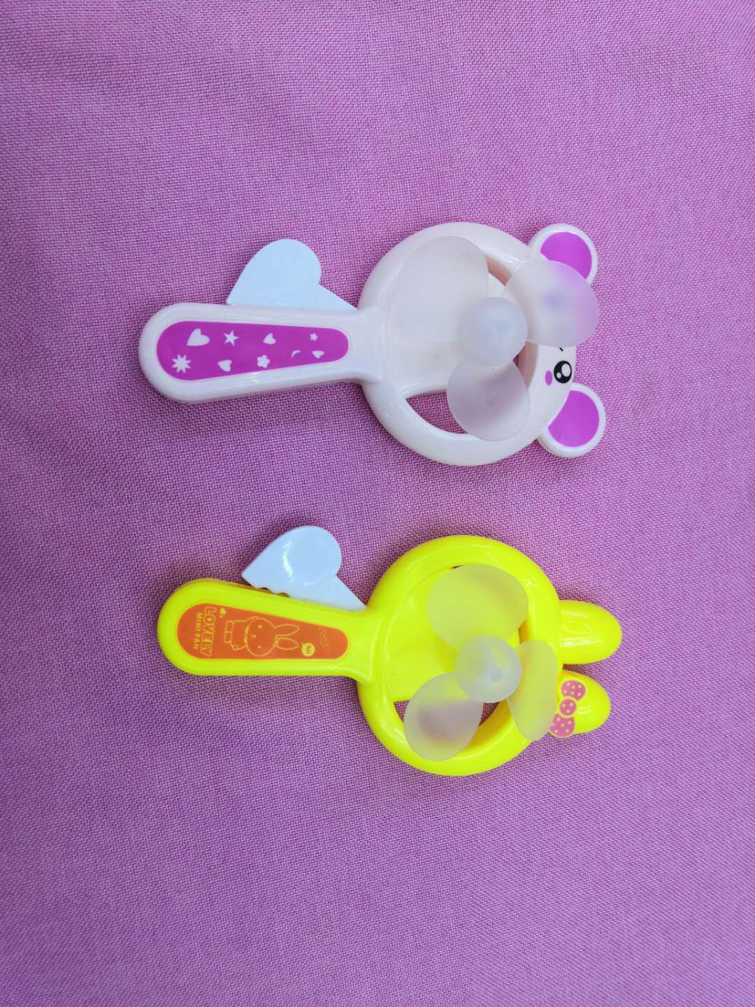 新款手压风扇便携式手动风扇卡通火烈鸟系列多款式迷你小风扇图