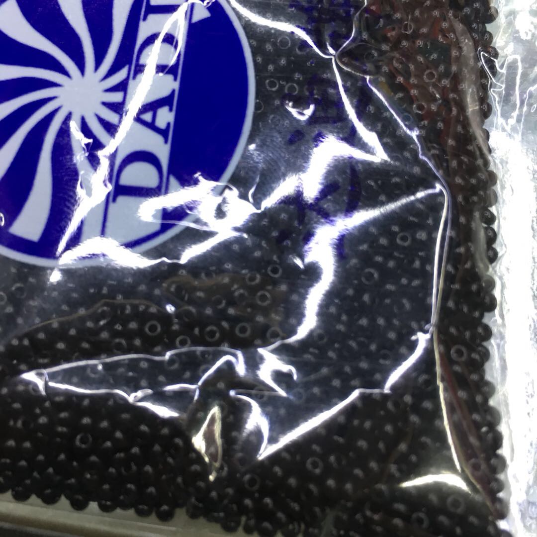 Factory direct sales of Dadi brand black glass rice beads Specification image