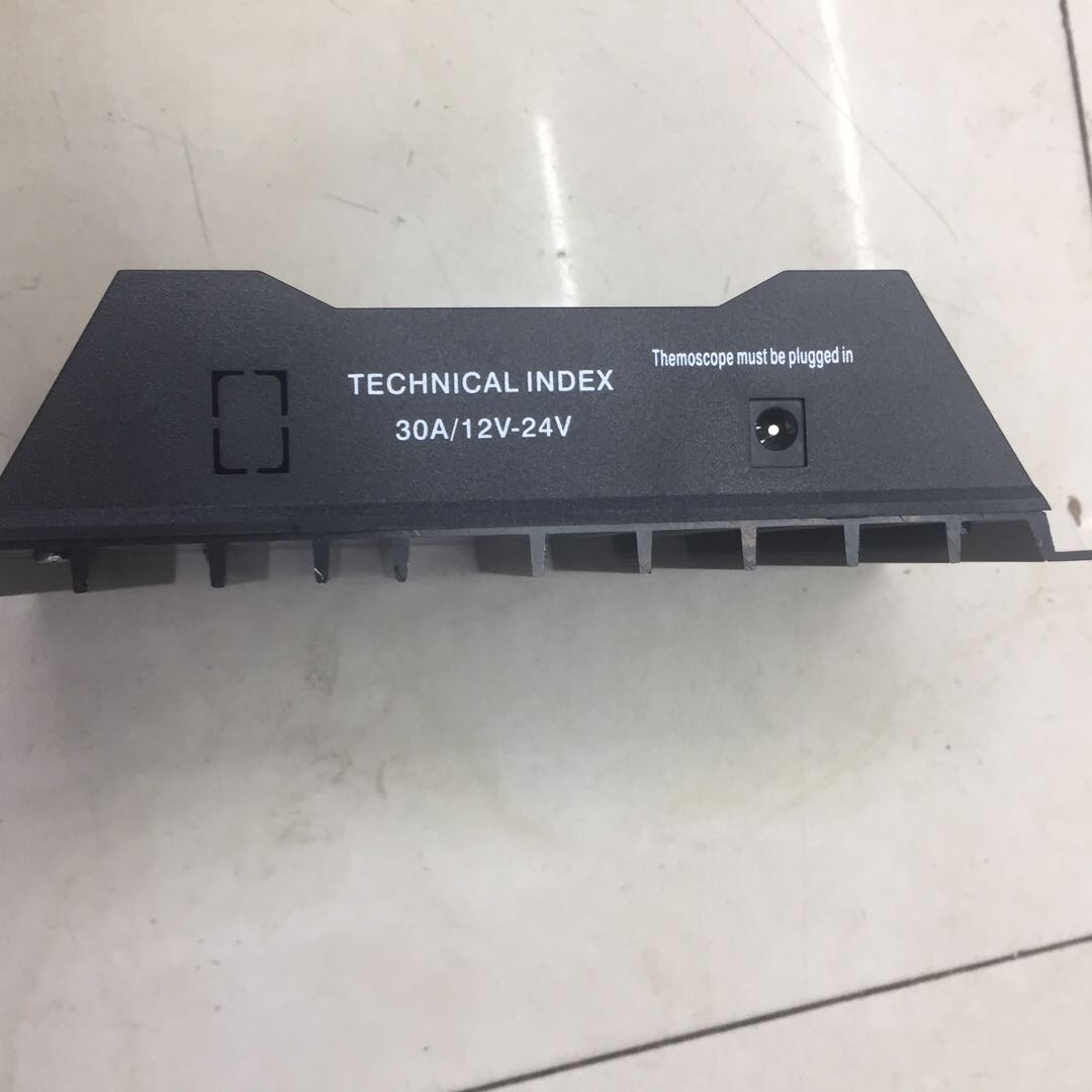 Automatic identification of charge and discharge photovoltaic controller and solar controller details Picture