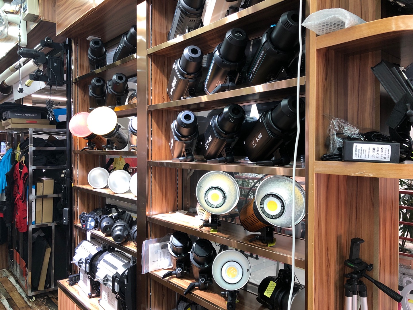 Oulai Shi Film and Television Equipment Co., LTD describe pic - 2