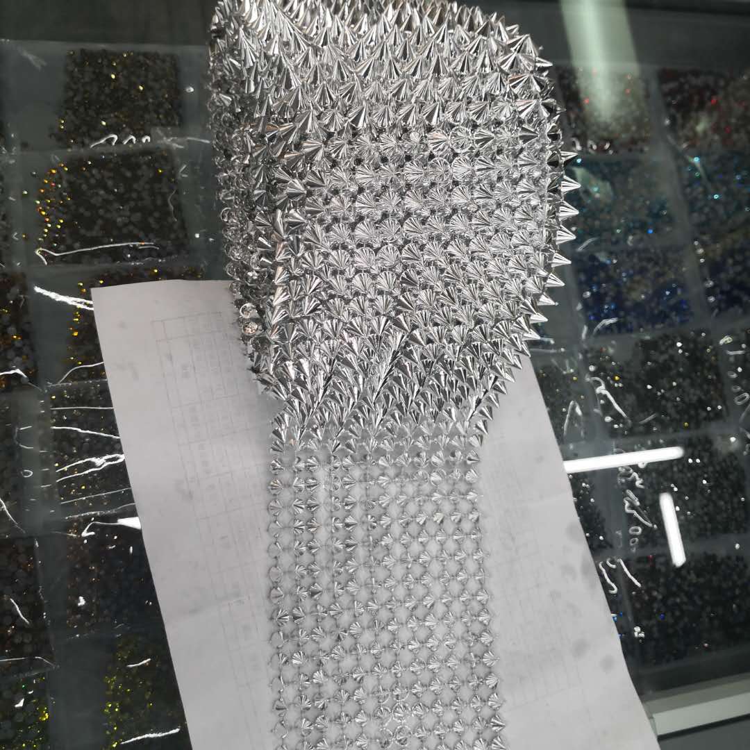 Plastic imitation metal texture, European and American punk retro rivet mesh clothing accessories, craft jewelry accessories