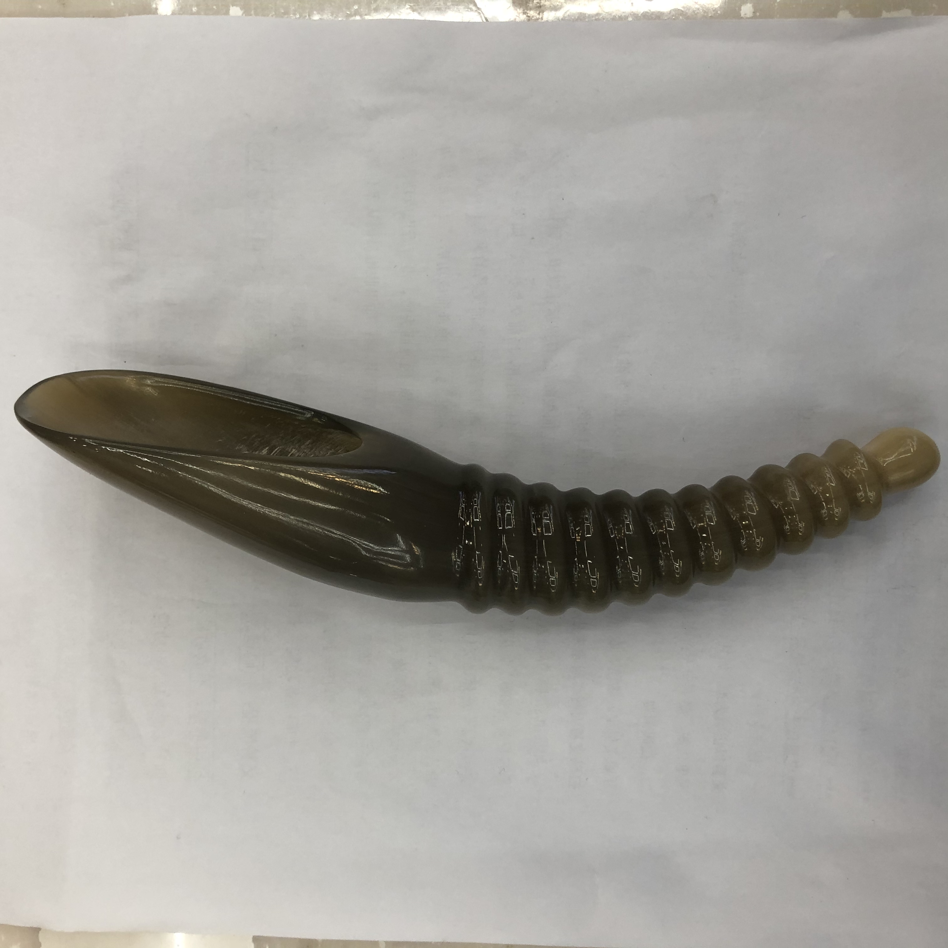 牛角梳天然白牦牛角海螺刮痧按摩板刮痧筒桶茶勺空心足底棒拨筋棒刮背