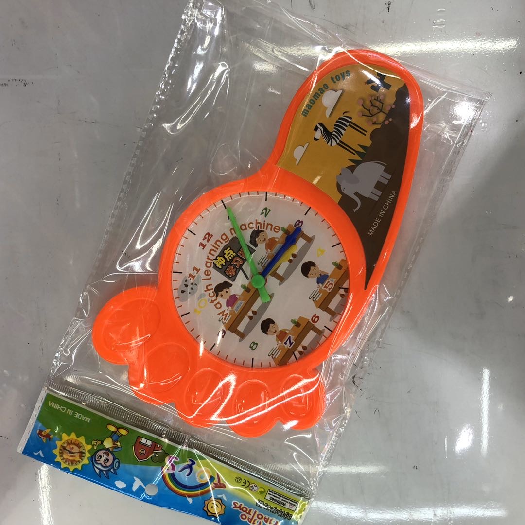 厂家直销塑料脚板学习时钟儿童玩具